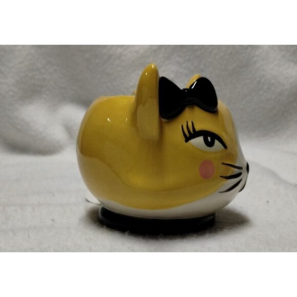 Cat Face Ceramic Mug with Bow & Whiskers Cute Cafe Home Essentials - Picture 4 of 14